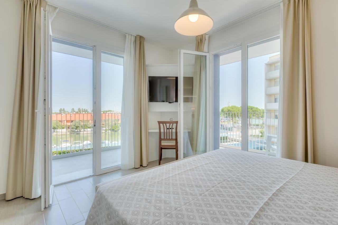 Apartaments Suites Ambassador Caorle Dış mekan fotoğraf