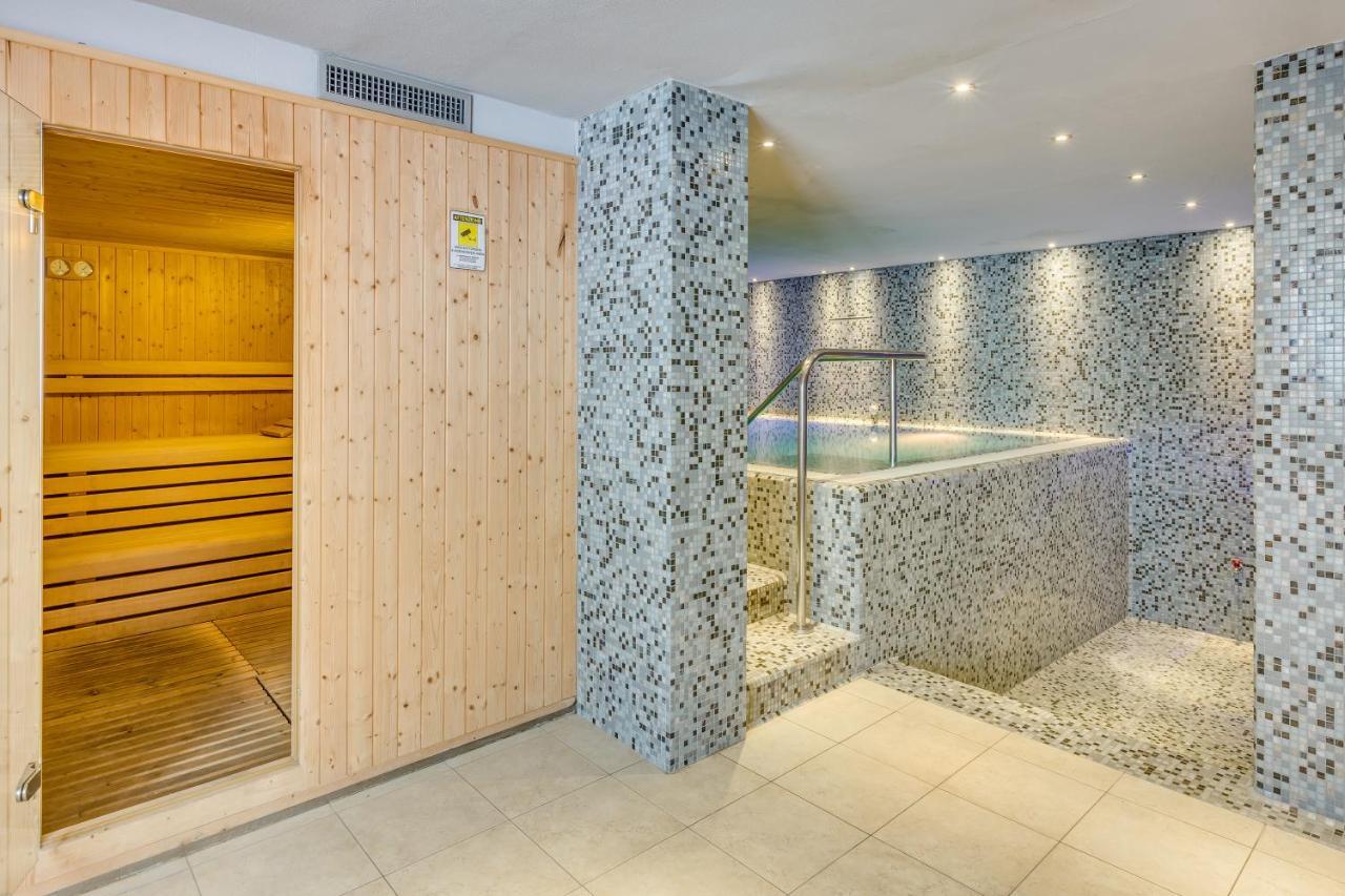 Apartaments Suites Ambassador Caorle Dış mekan fotoğraf